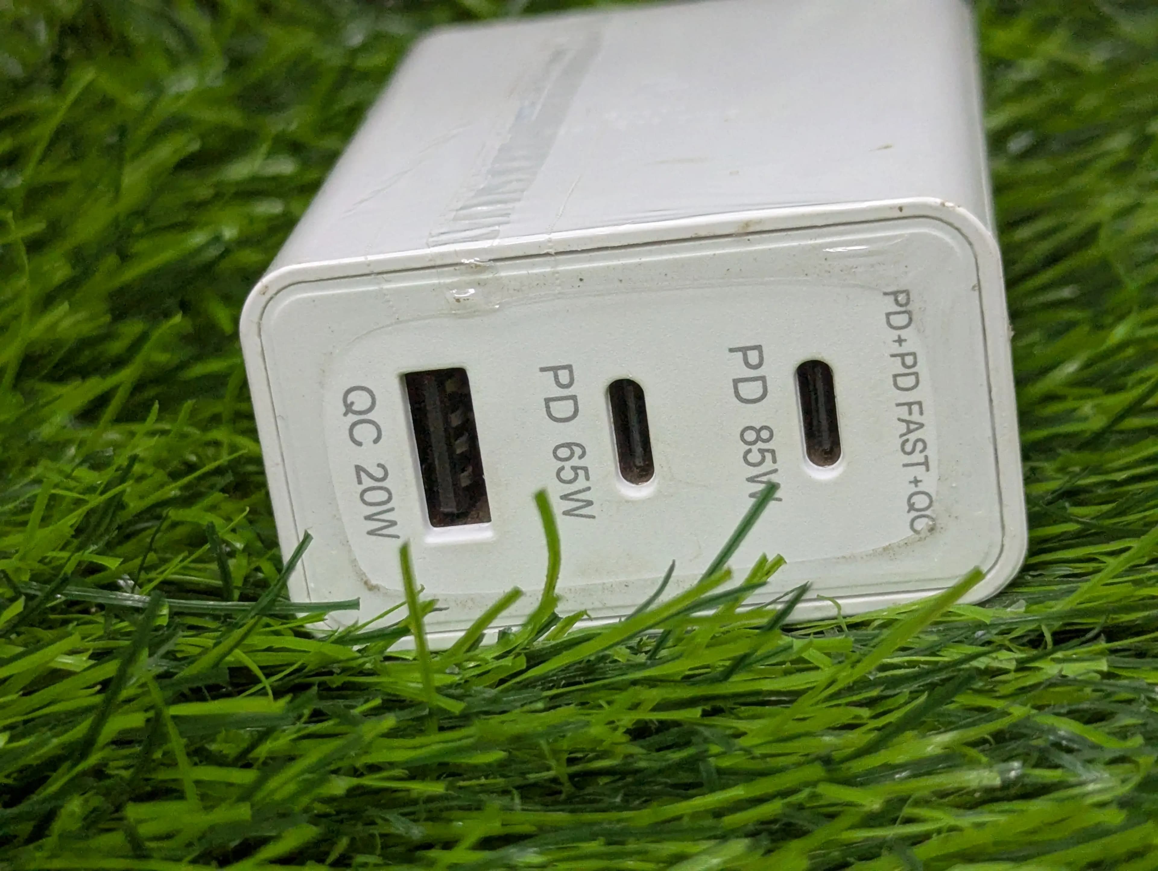 VMA Plus 85W PD Charger Price In Pakistan | 85W Fast Charging Adapter | USB QC 20W & PD 65W Support , Multi Port Fast Charger , Mobile & Laptop Compatible , Safe Charging Technology – alternate view